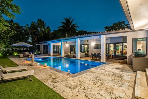 40 S Prospect Dr, Coral Gables, FL, 33133-7004 | Card Image