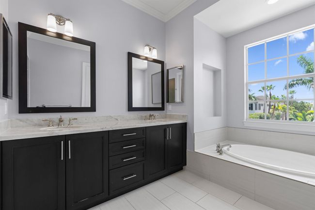 135 N Cannery Row Cir, Condo with 3 bedrooms, 4 bathrooms and null parking in Delray Beach FL | Image 15
