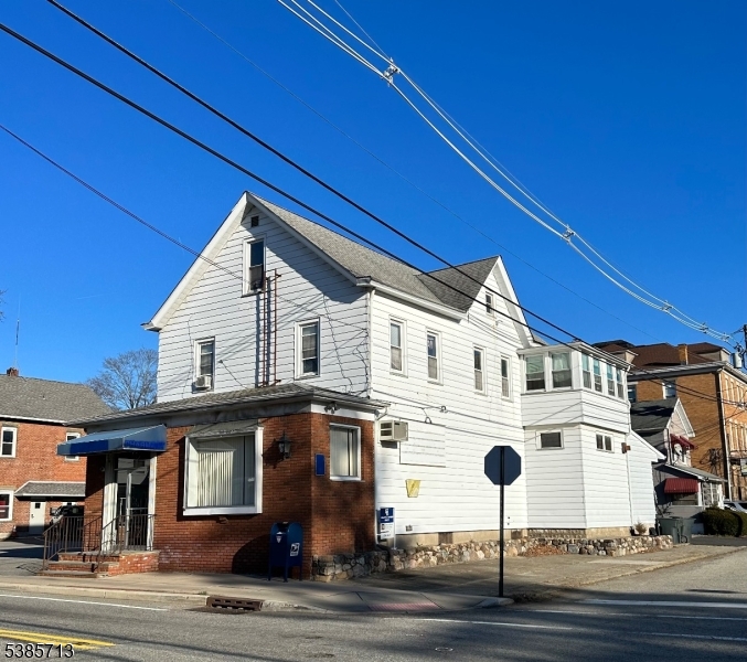 636 Ringwood Ave, Wanaque, NJ 07465