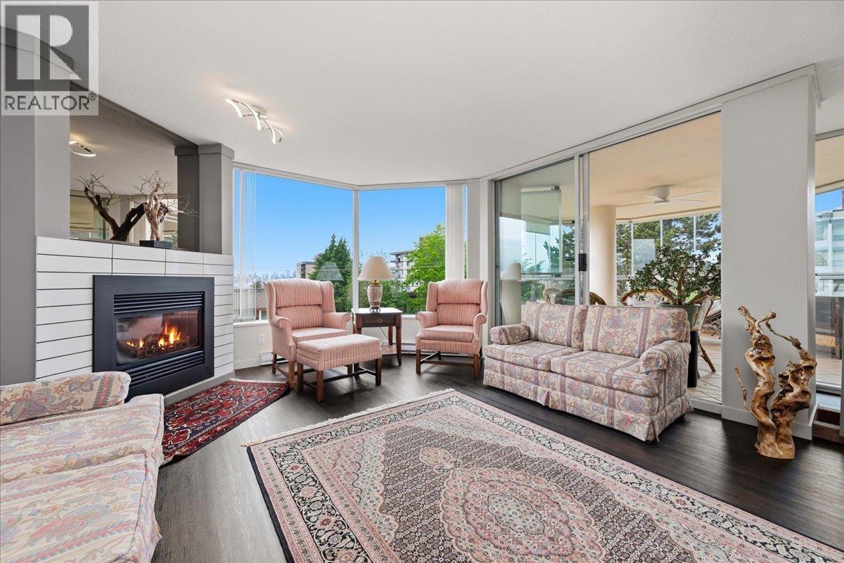 Residential in North Vancouver 5