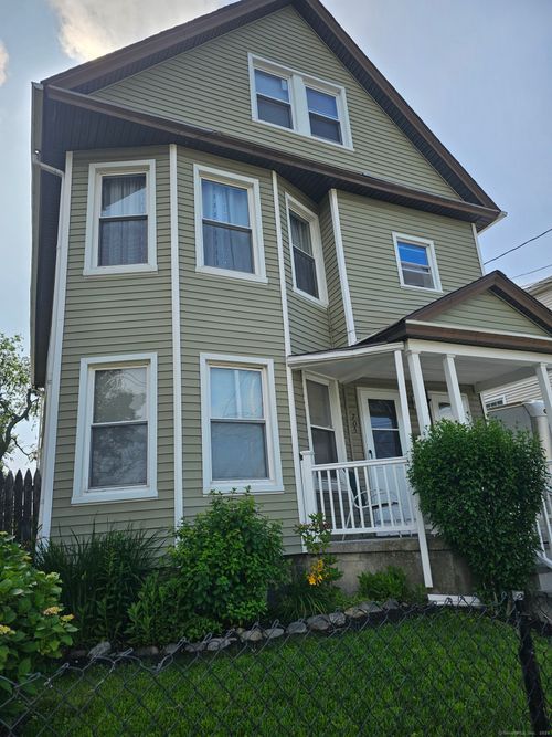 705 Central Ave, Bridgeport, CT, 06607-1704 | Card Image