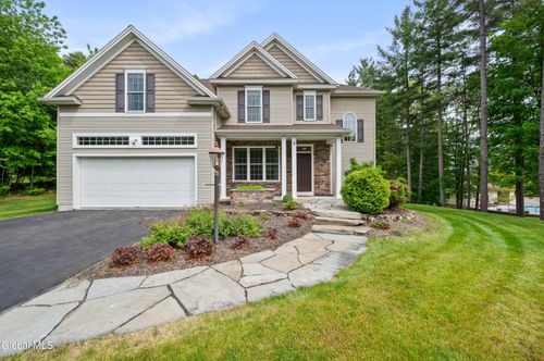 3 Ashleigh Ln, Saratoga Springs, NY, 12866-6525 | Card Image