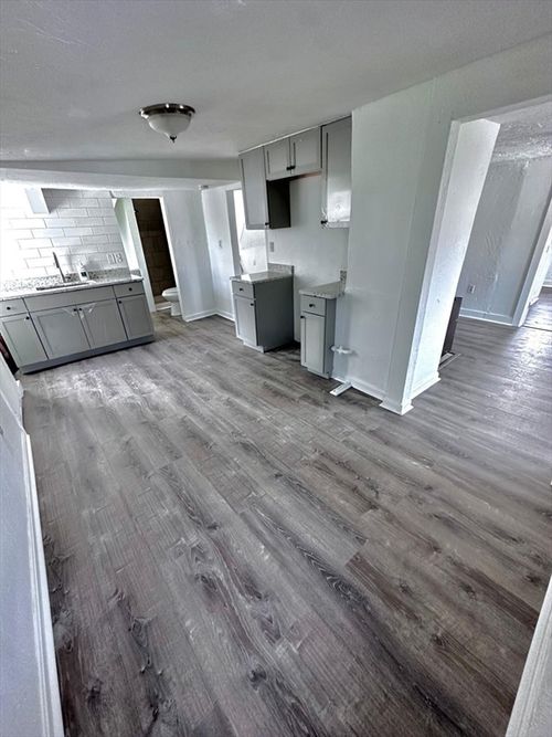 3-3 Mount Pleasant St, Worcester, MA, 01610-1515 | Card Image