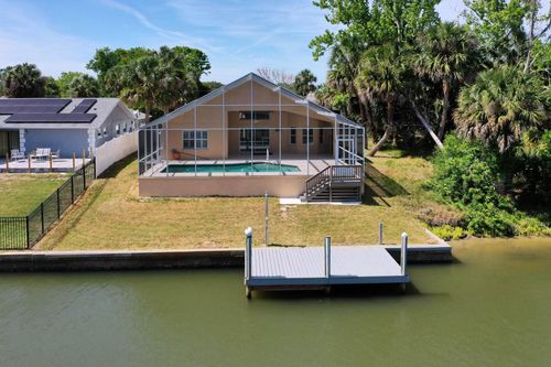 6 Crossleaf Ct E, Palm Coast, FL, 32137-8907 | Card Image