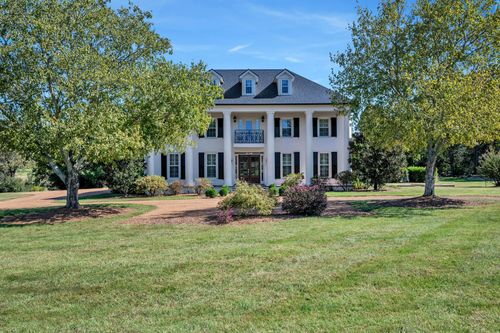 1860 Old Natchez Trce, Franklin, TN, 37069-4785 | Card Image