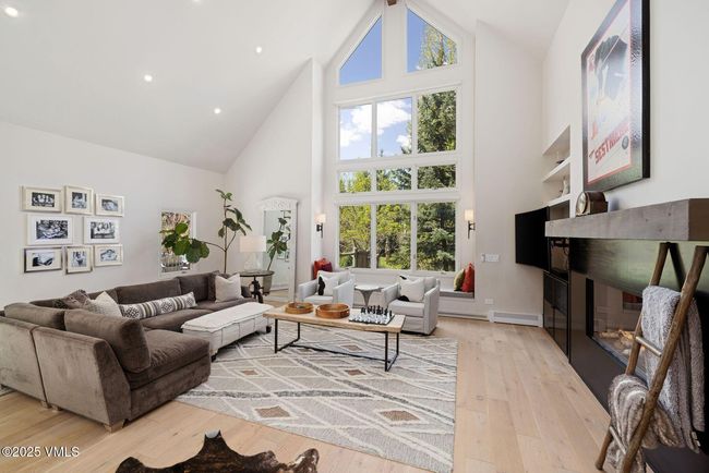 2036 Vermont Rd, House other with 4 bedrooms, 5 bathrooms and null parking in Vail CO | Image 7