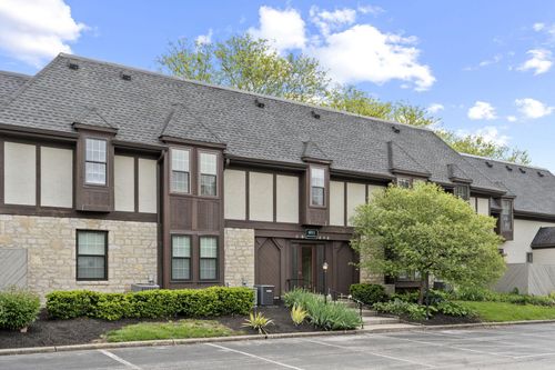 unit-f-4811 Olentangy River Rd, Columbus, OH, 43214-1964 | Card Image