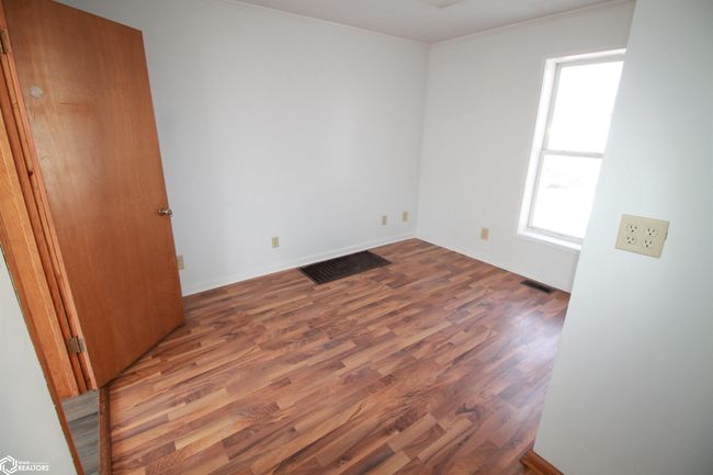 109 N 17 Th St, Home with 0 bedrooms, 0 bathrooms and null parking in Clarinda IA | Image 8