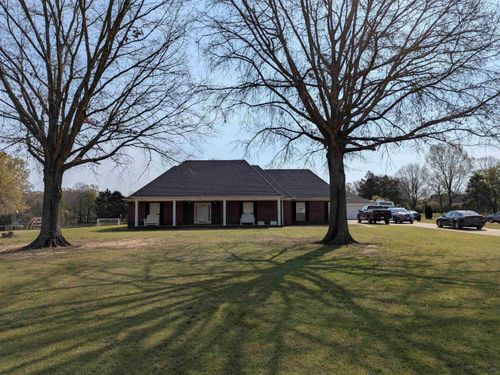 6110 Nellwood Dr, Olive Branch, MS, 38654-8248 | Card Image