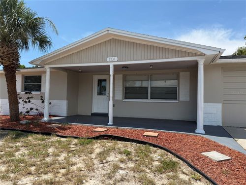 7535 Christina Ln, PORT RICHEY, FL, 34668-1014 | Card Image