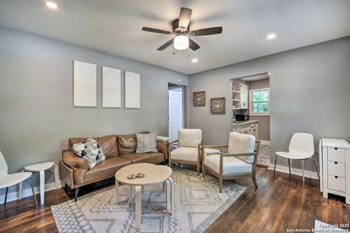 1026 Haynes St, San Marcos, TX, 78666-7010 | Card Image