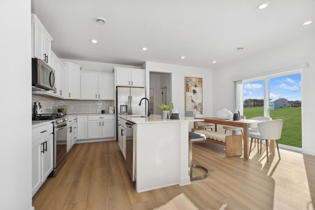 (*Photo of decorated model, actual homes colors and finishes will vary) | Image 8