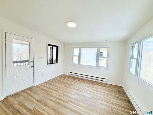 a-76 Highland Ct, West Haven, CT, 06516-3617 | Card Image