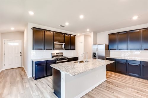 3614 Twin Glades Pass, Buda, TX, 78610-4464 | Card Image