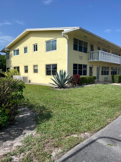 111 Sussex F, West Palm Beach, FL, 33417-1343 | Card Image