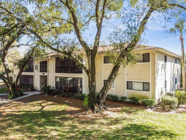 C - 6015 Laketree Lane, Condo with 2 bedrooms, 2 bathrooms and null parking in Temple Terrace FL | Image 41