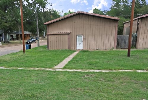 415 W Mcdonald Street, Mineola, TX, 75773 | Card Image
