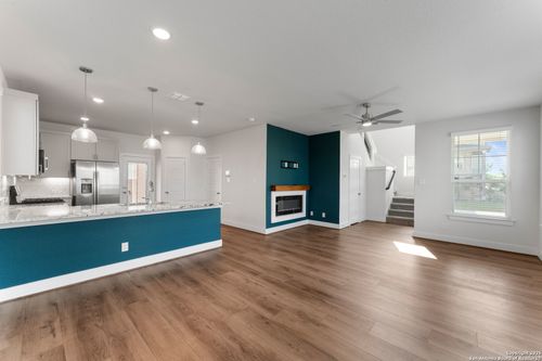 9607 Stillwater Pass, San Antonio, TX, 78254-4809 | Card Image