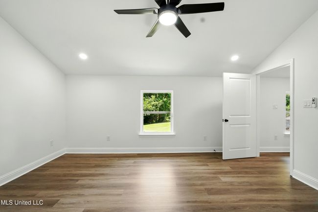 20_master bed 1 | Image 20