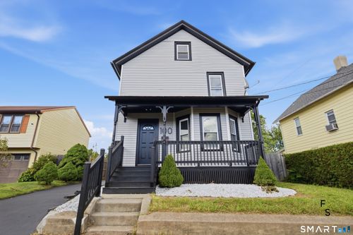 100 Austin St, New Britain, CT, 06051-2818 | Card Image