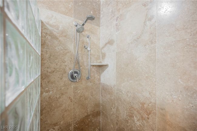 4322 - 2050 W Warm Springs Rd, Condo with 2 bedrooms, 2 bathrooms and null parking in Henderson NV | Image 27