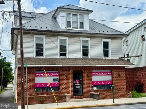 apt-201-23 S Carlisle St, GREENCASTLE, PA, 17225-1578 | Card Image