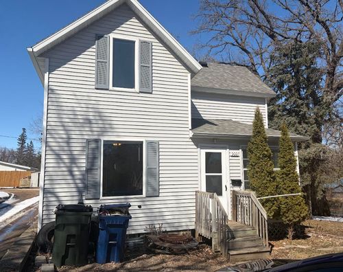 500 Spruce St, Fergus Falls, MN, 56537-1946 | Card Image