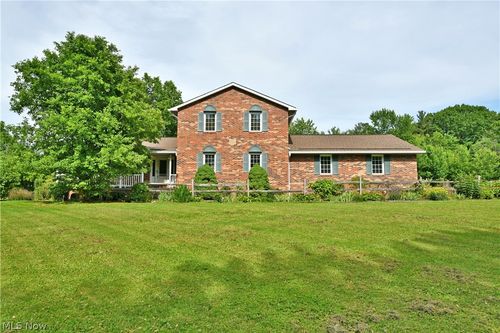 55 E South Range Rd, North Lima, OH, 44452-9530 | Card Image
