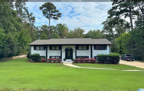 3240 Mockingbird Ln, HOOVER, AL, 35226-2721 | Card Image