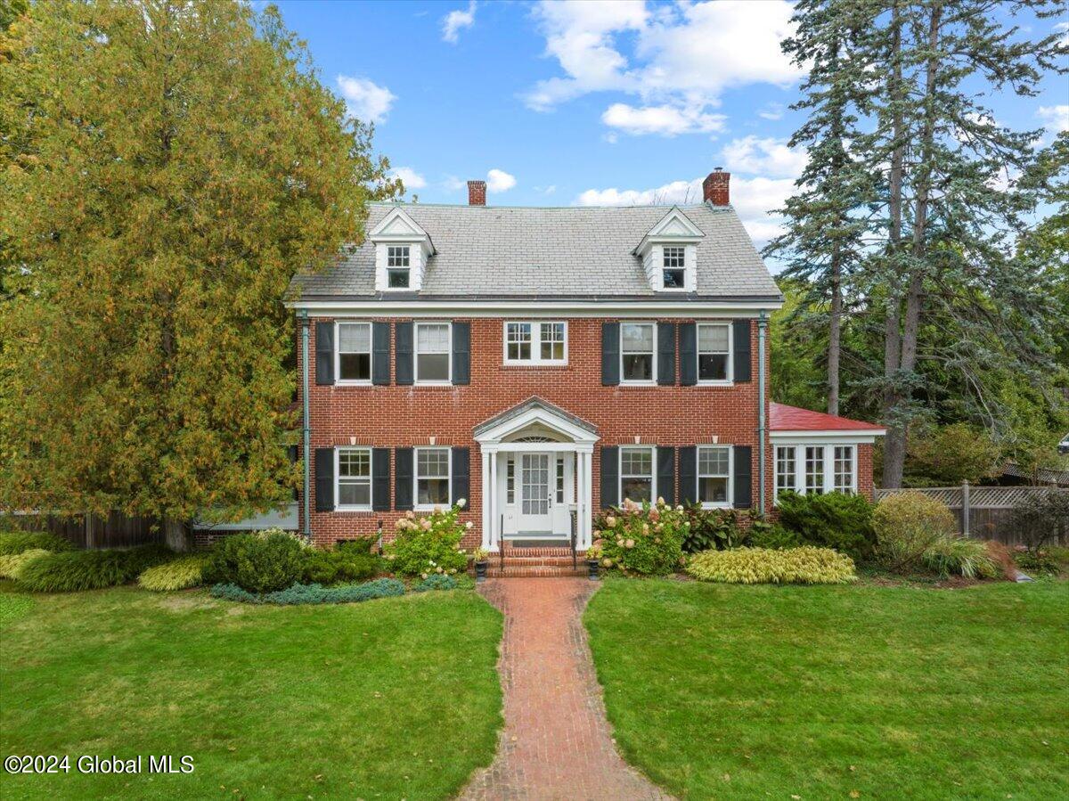 Herrick Ave, Delmar, NY 12054