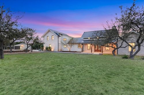 6434 Mustang Valley Trl, Wimberley, TX, 78676-4629 | Card Image