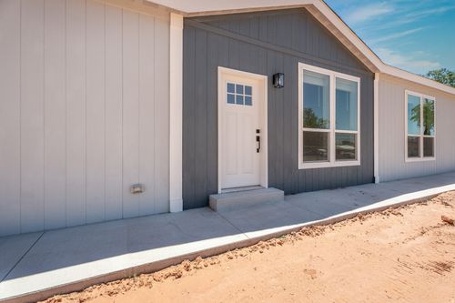 464 E Jessop Ave, Hildale, UT, 84784-7753 | Card Image