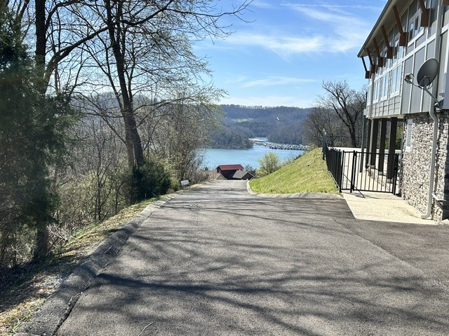 Land in Smithville