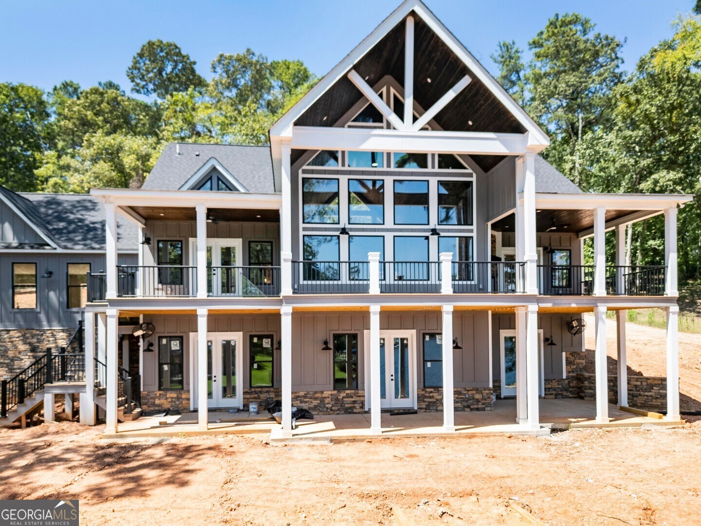 Lake Pines Rd, Jackson, GA 30233