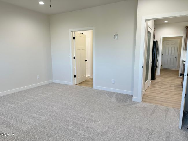 2912 Peach Tree Dr, Townhouse with 2 bedrooms, 2 bathrooms and null parking in Bismarck ND | Image 18