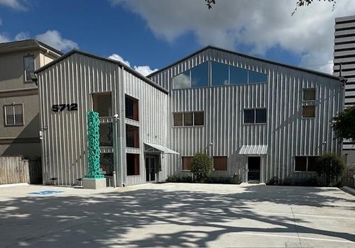 5712 Val Verde St, Houston, TX, 77057-5828 | Card Image