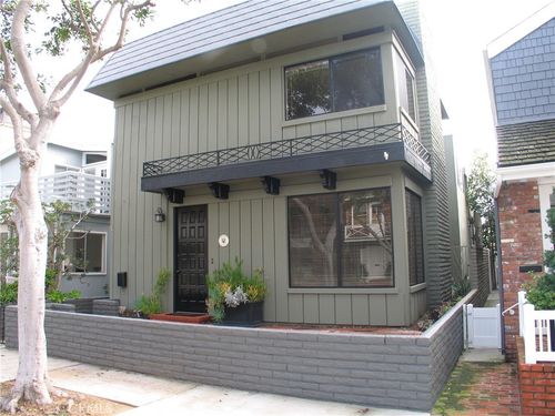 112 Pearl Ave, Newport Beach, CA, 92662-1020 | Card Image