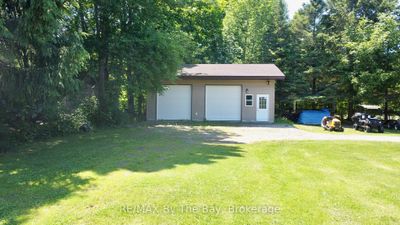 8330 Highway 93, House other with 2 bedrooms, 2 bathrooms and 13 parking in Tiny ON | Image 3