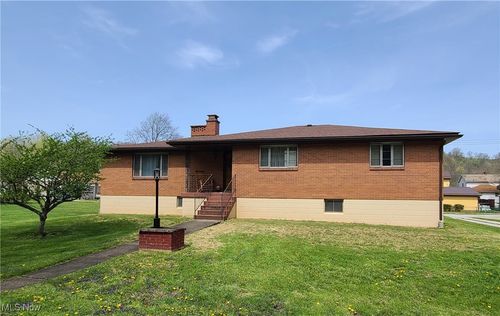 243 Hagan St, Adena, OH, 43901-7805 | Card Image