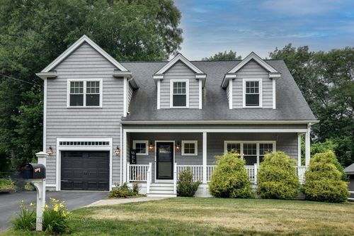 52 Oakdale Rd, Canton, MA, 02021-1539 | Card Image