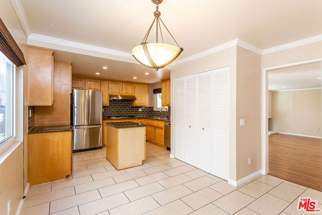 11 - 910 19 Th St, Condo with 3 bedrooms, 3 bathrooms and 2 parking in Santa Monica CA | Image 9