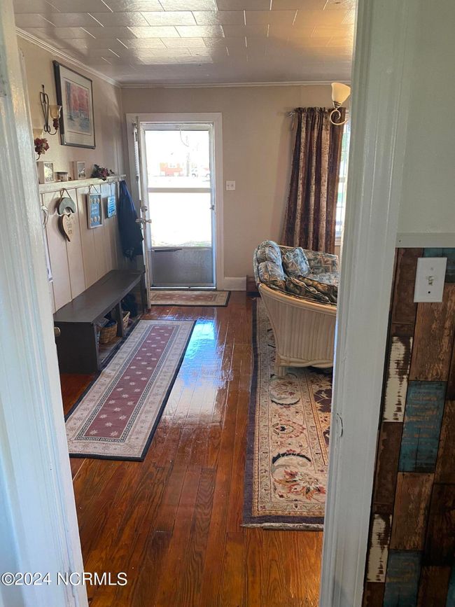 412 S William Hooker Dr, House other with 2 bedrooms, 1 bathrooms and null parking in Hookerton NC | Image 5