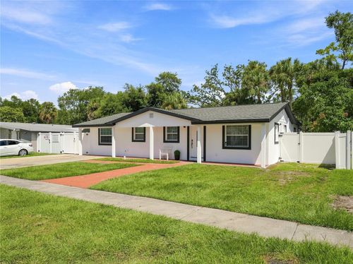 6529 La Mesa Cir, Tampa, FL, 33634-6246 | Card Image