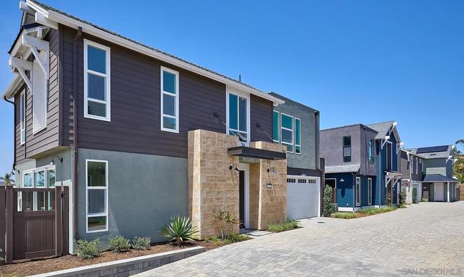 569 N Vulcan Ave, House other with 3 bedrooms, 3 bathrooms and 2 parking in Encinitas CA | Image 21