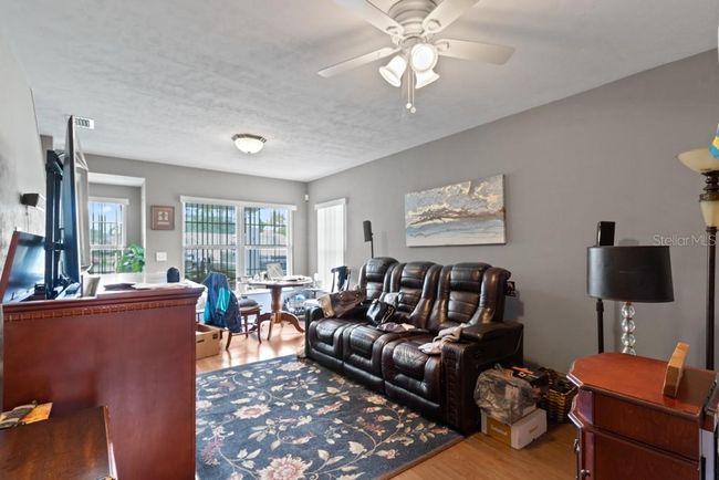1110 Ne 21 St Ct, House other with 3 bedrooms, 3 bathrooms and null parking in GAINESVILLE FL | Image 8