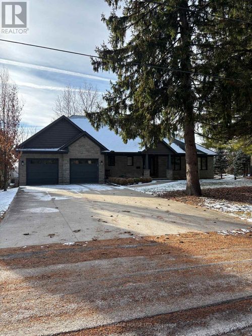 42267 Southdale Line, Central Elgin, ON, N5R1B7 | Card Image