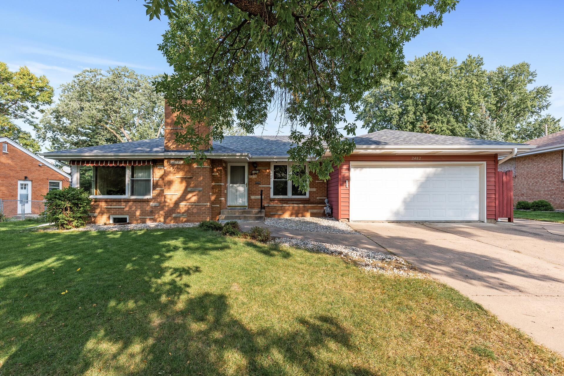 Sheldon St, Saint Paul, MN 55113