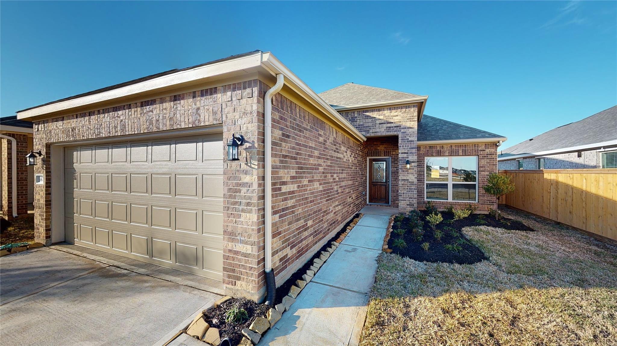 Residential in Splendora 2