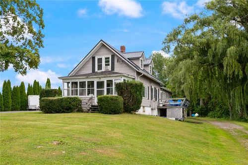 7128 Lake Bluff Rd, Wolcott, NY, 14590-9316 | Card Image
