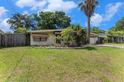 14924 N Boulevard, House other with 2 bedrooms, 2 bathrooms and null parking in Tampa FL | Image 3